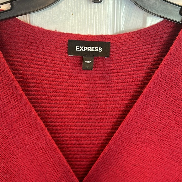 Red sweater dress size Medium Express - Picture 5 of 10